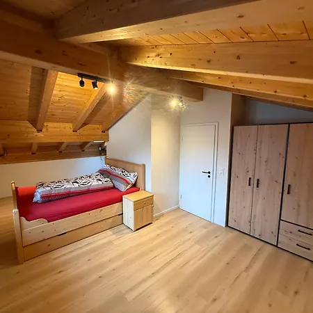 Burgener Sport Dachwohnung *