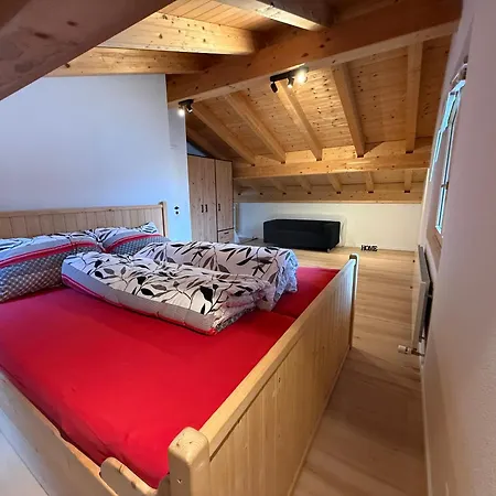 Burgener Sport Dachwohnung *